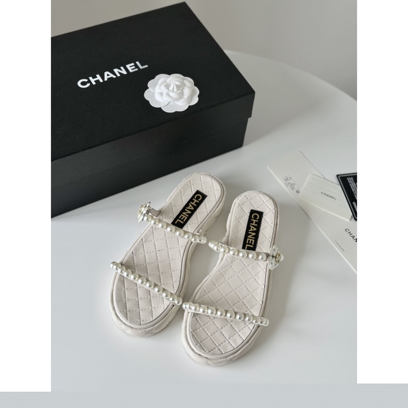 Ch*el slippers